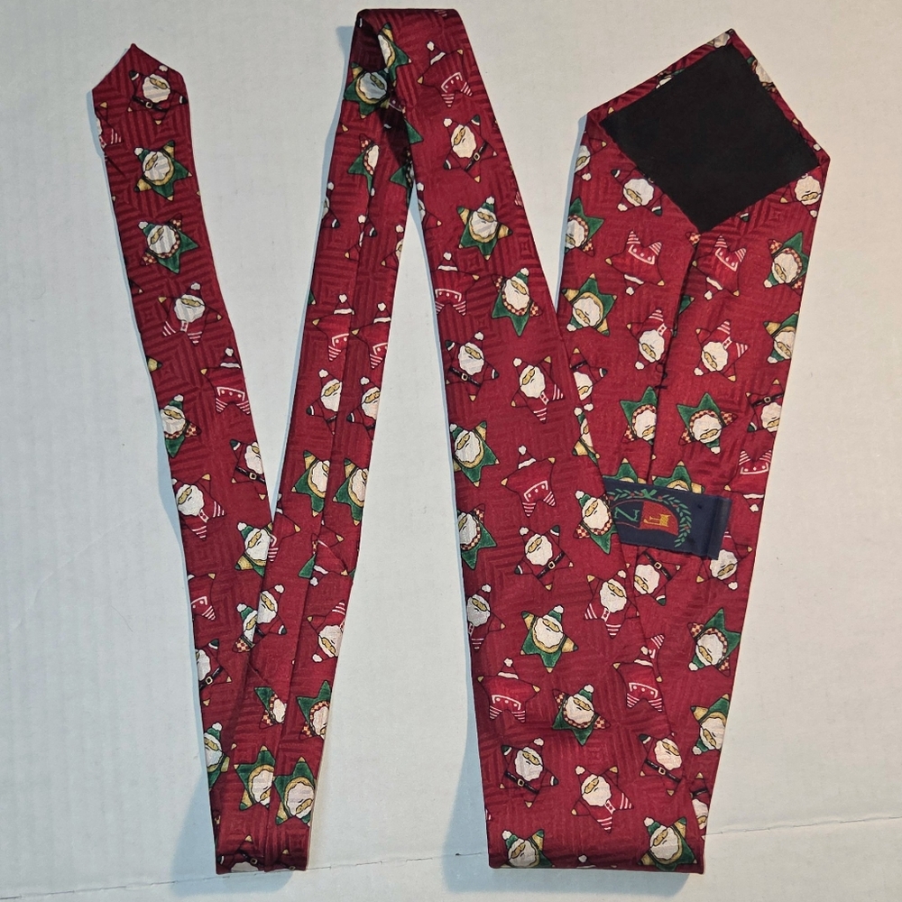 FN Men's Silk Necktie Santa Claus Christmas Holidays L 56” W 3.75” Red USA Made